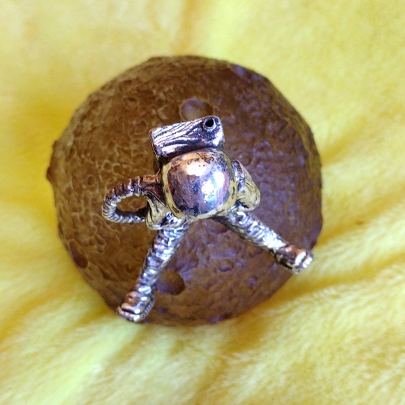 First Men On the Moon - Figurine - Picture 5 of 8